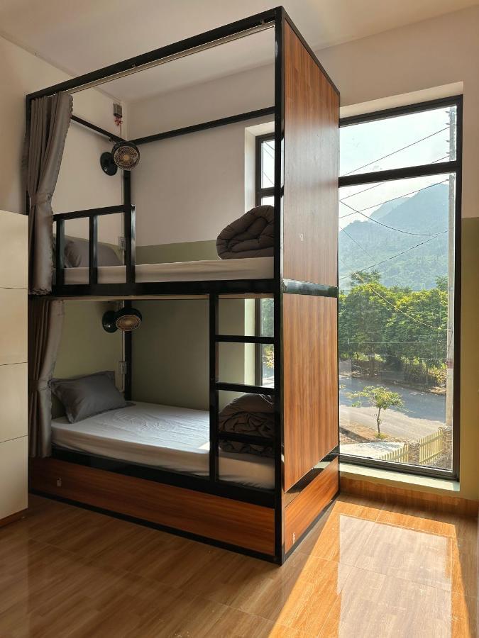 Felila Hostel & Tours Ha Giang Buitenkant foto