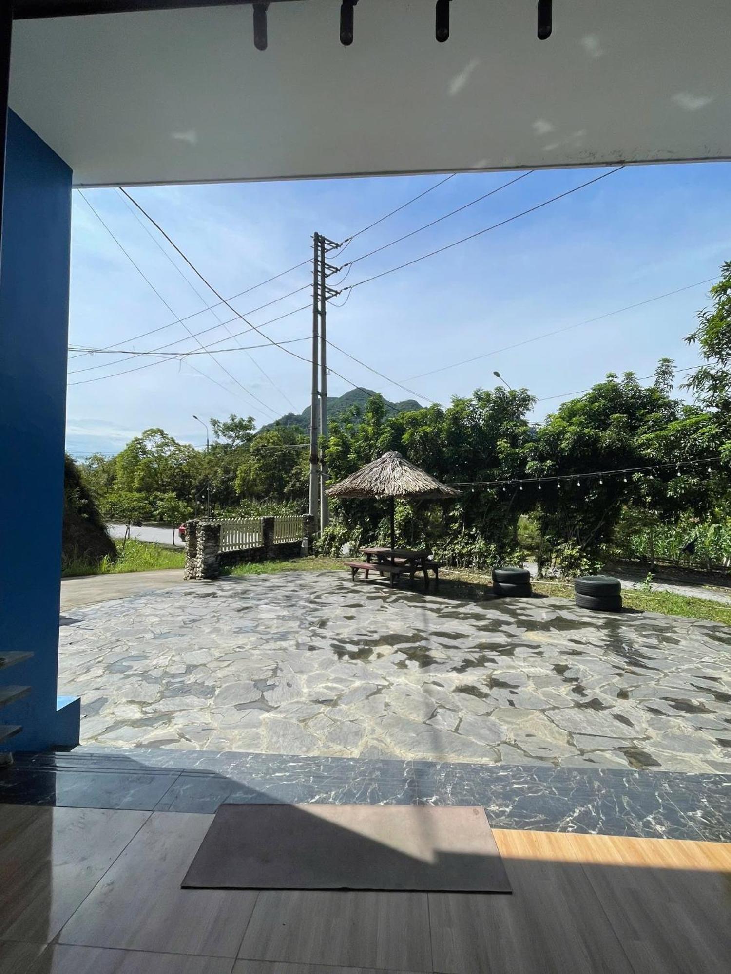 Felila Hostel & Tours Ha Giang Buitenkant foto