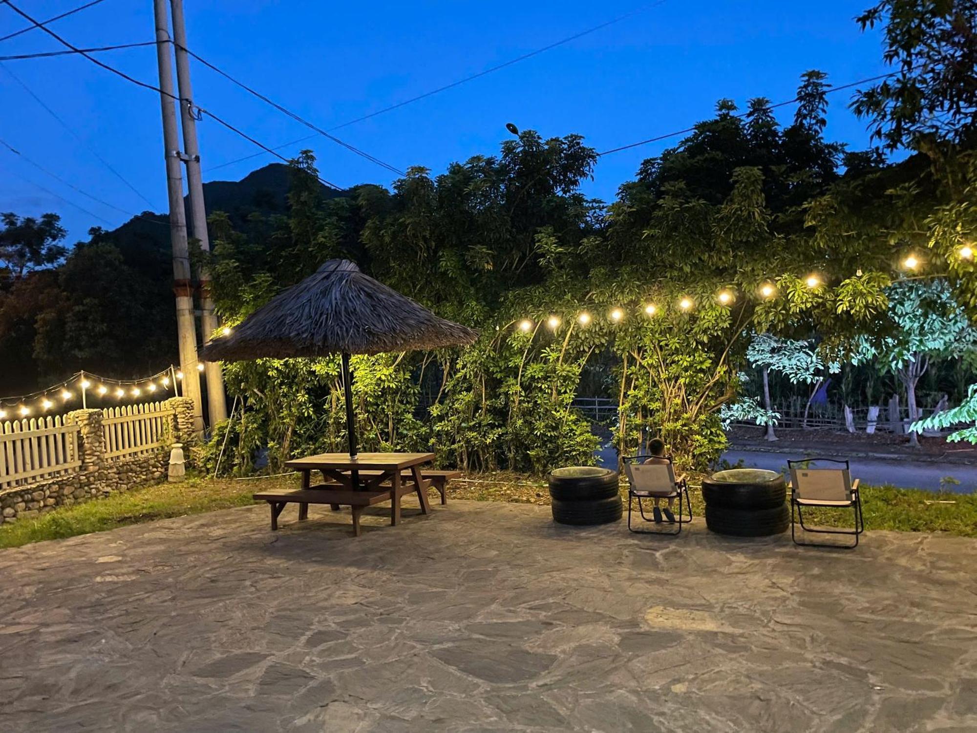 Felila Hostel & Tours Ha Giang Buitenkant foto